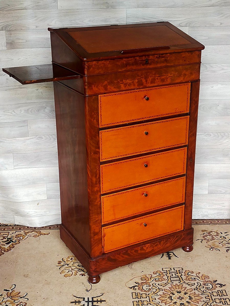 Flamed Mahogany Cardboard Box With Writing Case And Inkwell