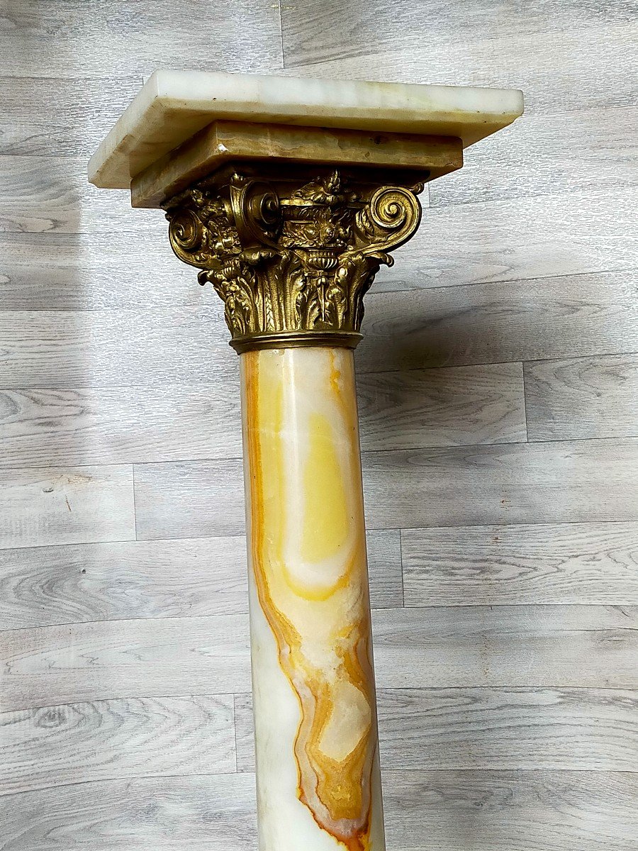 Marble And Gilt Bronze Column Stand -photo-4