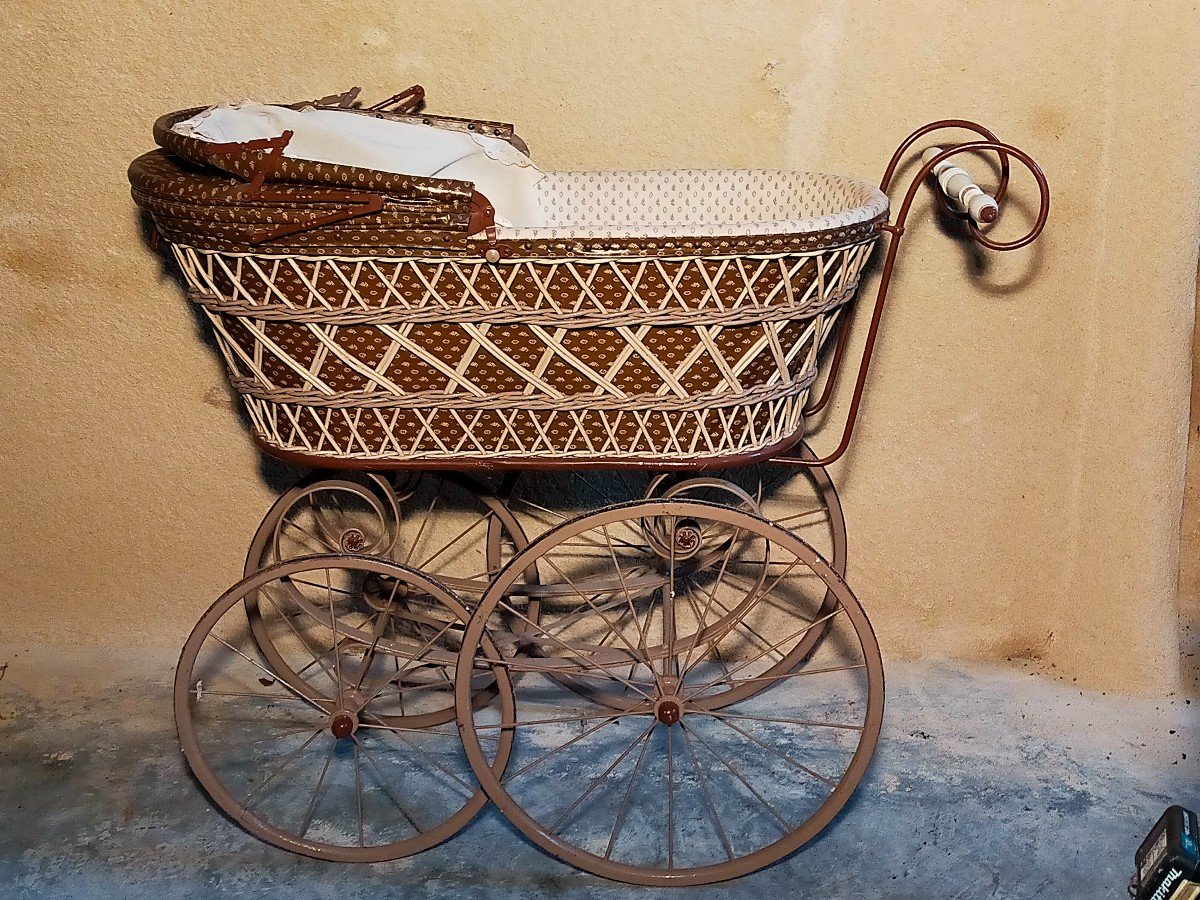 Old Wicker And Metal Child's Pram -photo-3