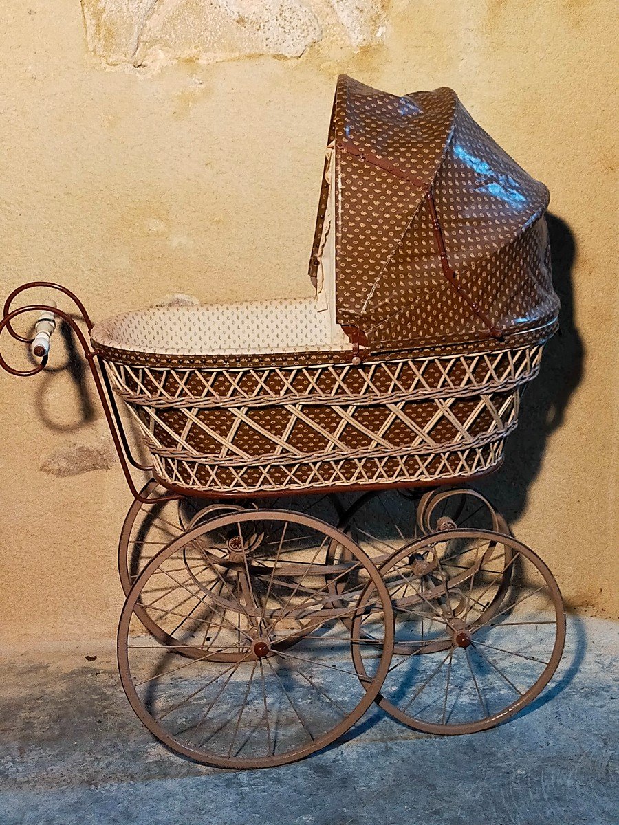 Old Wicker And Metal Child's Pram -photo-6