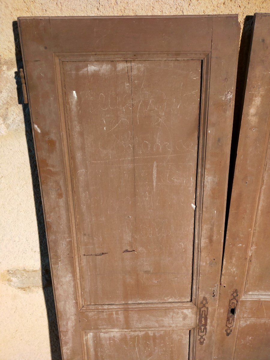 Pair Of 18th Century Woodwork Cupboard Doors -photo-4