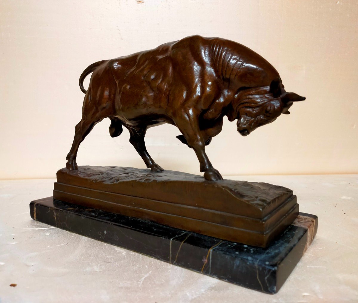 Bronze Antoine Louis Barye 1796-1875 " Le Taureau" Fonte Barbedienne XIXème