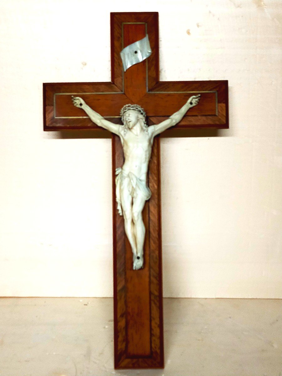 Large Ivory Christ From Dieppe Offered By The Students Of The Elbeuf Boarding School-photo-3