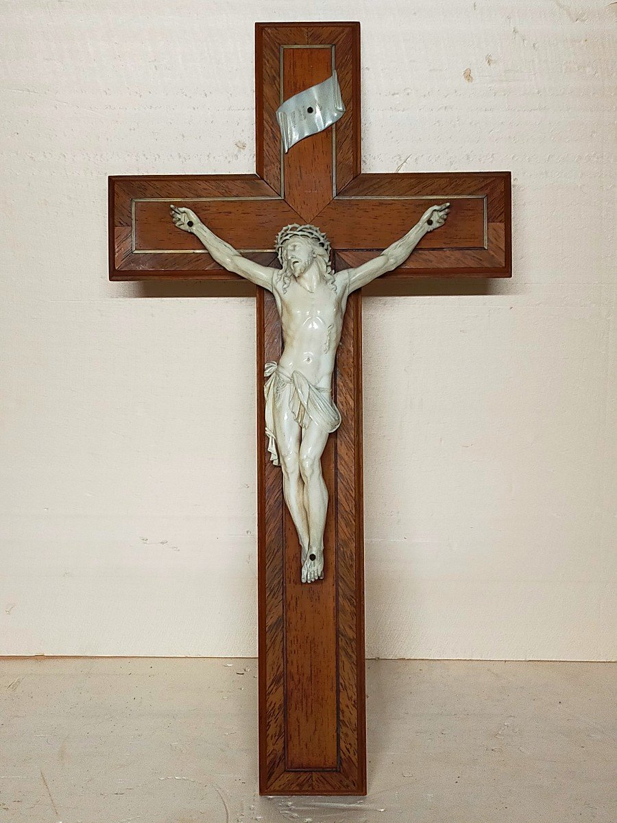 Large Ivory Christ From Dieppe Offered By The Students Of The Elbeuf Boarding School-photo-4