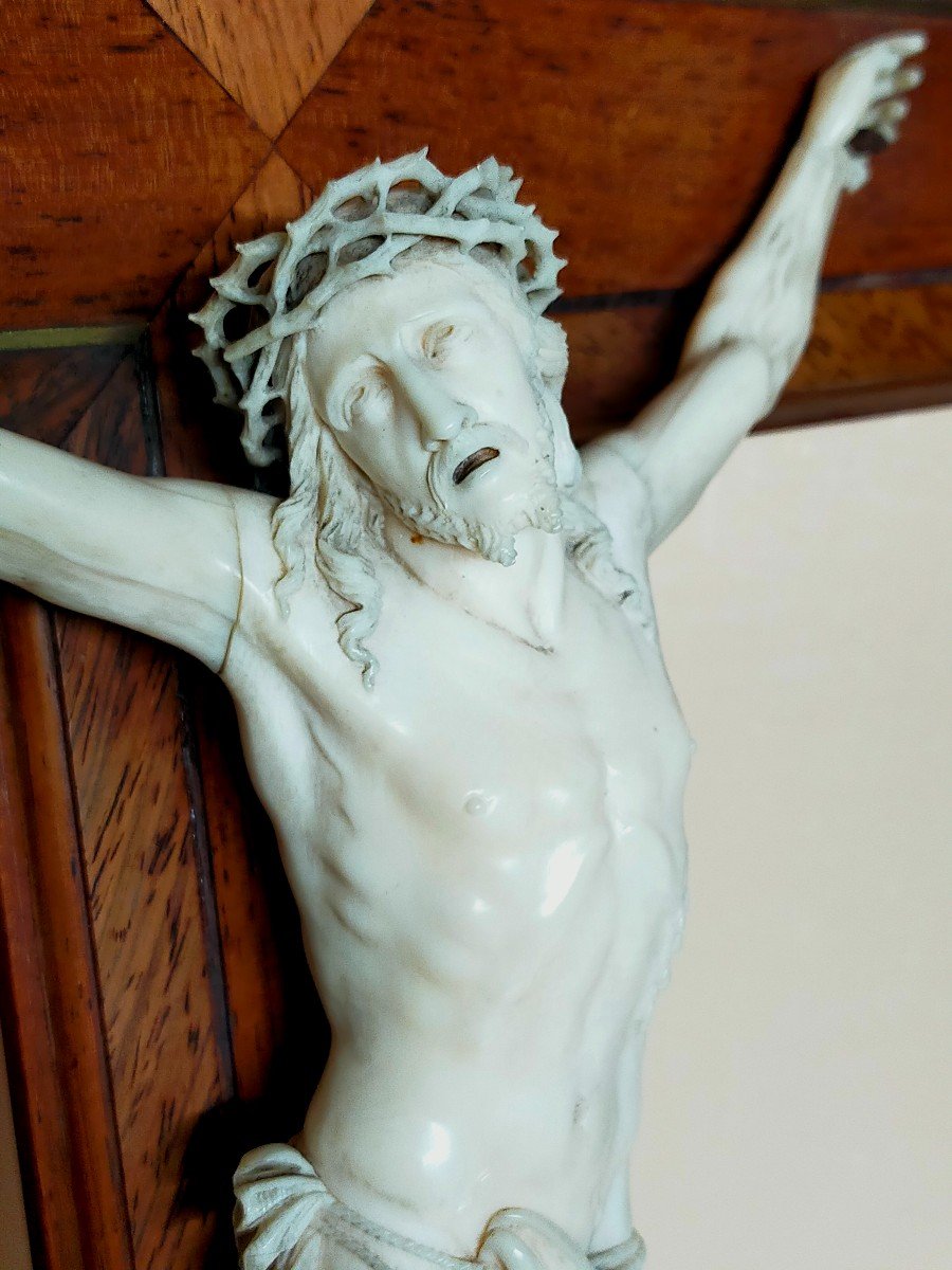 Large Ivory Christ From Dieppe Offered By The Students Of The Elbeuf Boarding School