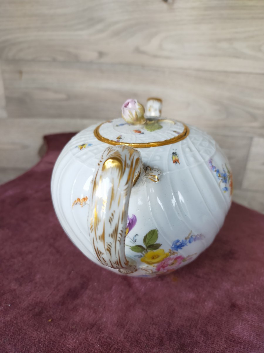 Meissen Porcelain Teapot-photo-1