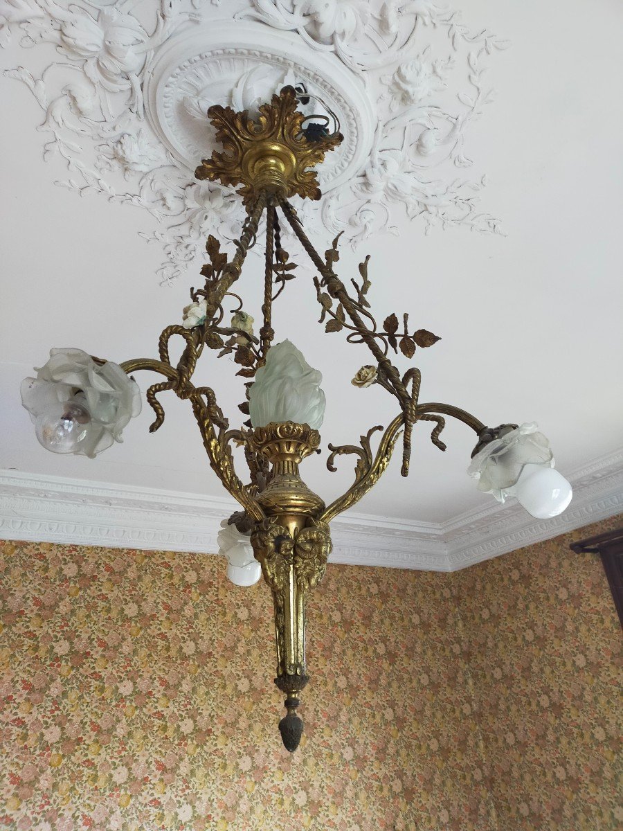 Bronze Chandelier Floral Decor And Rams Heads-photo-2