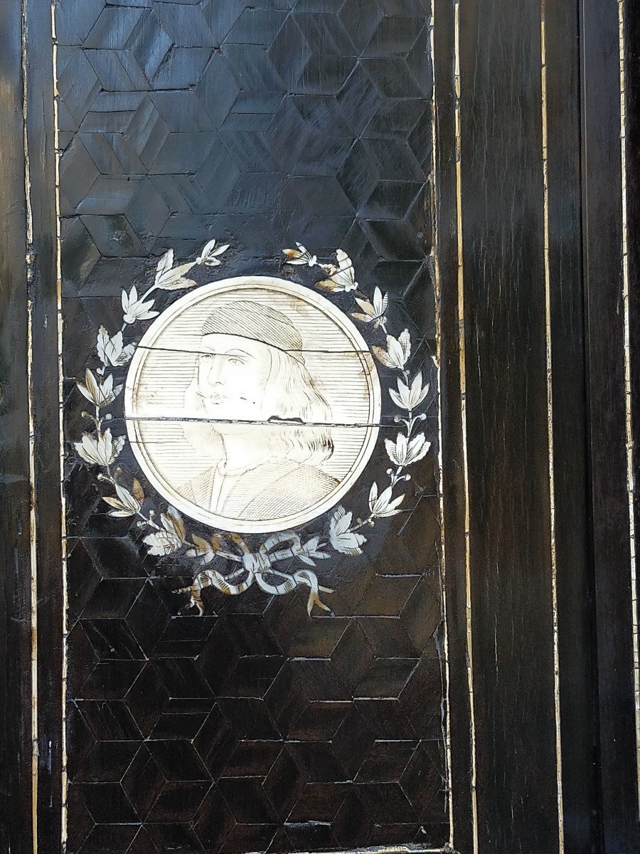 Small Three-door Cabinet Furniture With Ivory Marquetry Decor Ferdinando Pogliani-photo-2