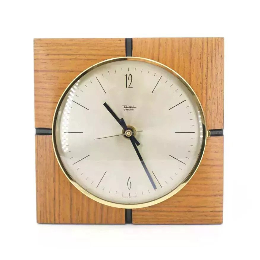 60s Wall Clock In Teak-photo-3