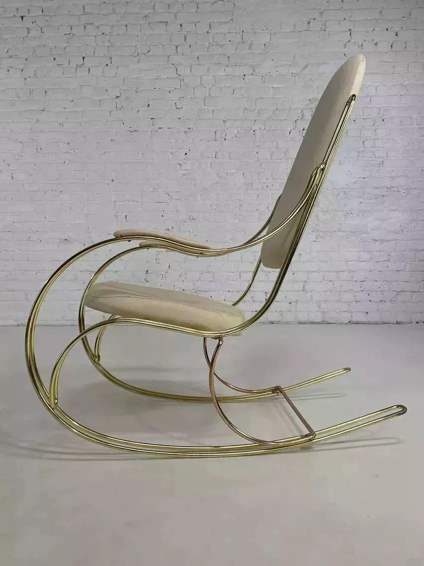 60s Rocking Chair In Brass And Ecru Faux Leather-photo-3