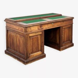 Early Century Victorian Style Desk In Wood And English Green Felt Maison Briot