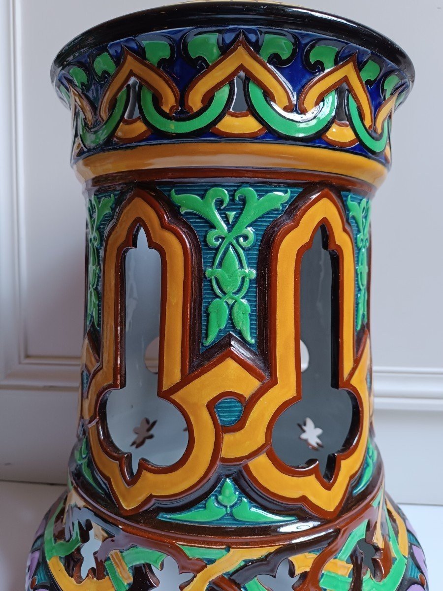 Majolica -  Tabouret de la Manufacture de Sarreguemines-photo-1