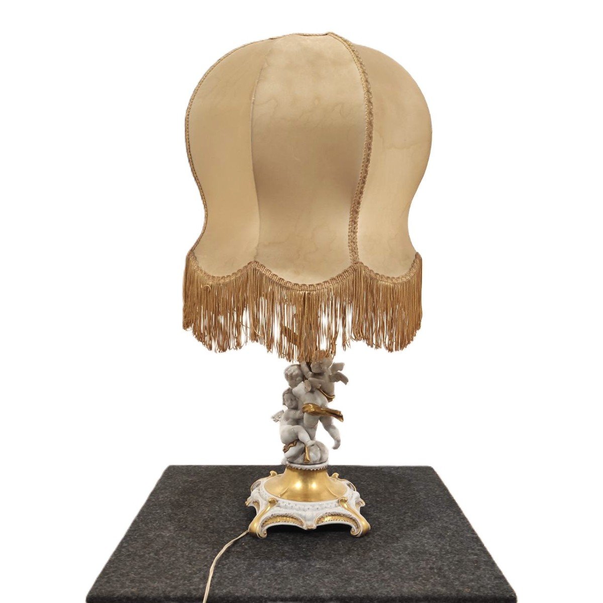 Capodimonte White And Pure Gold Table Lamp-photo-1