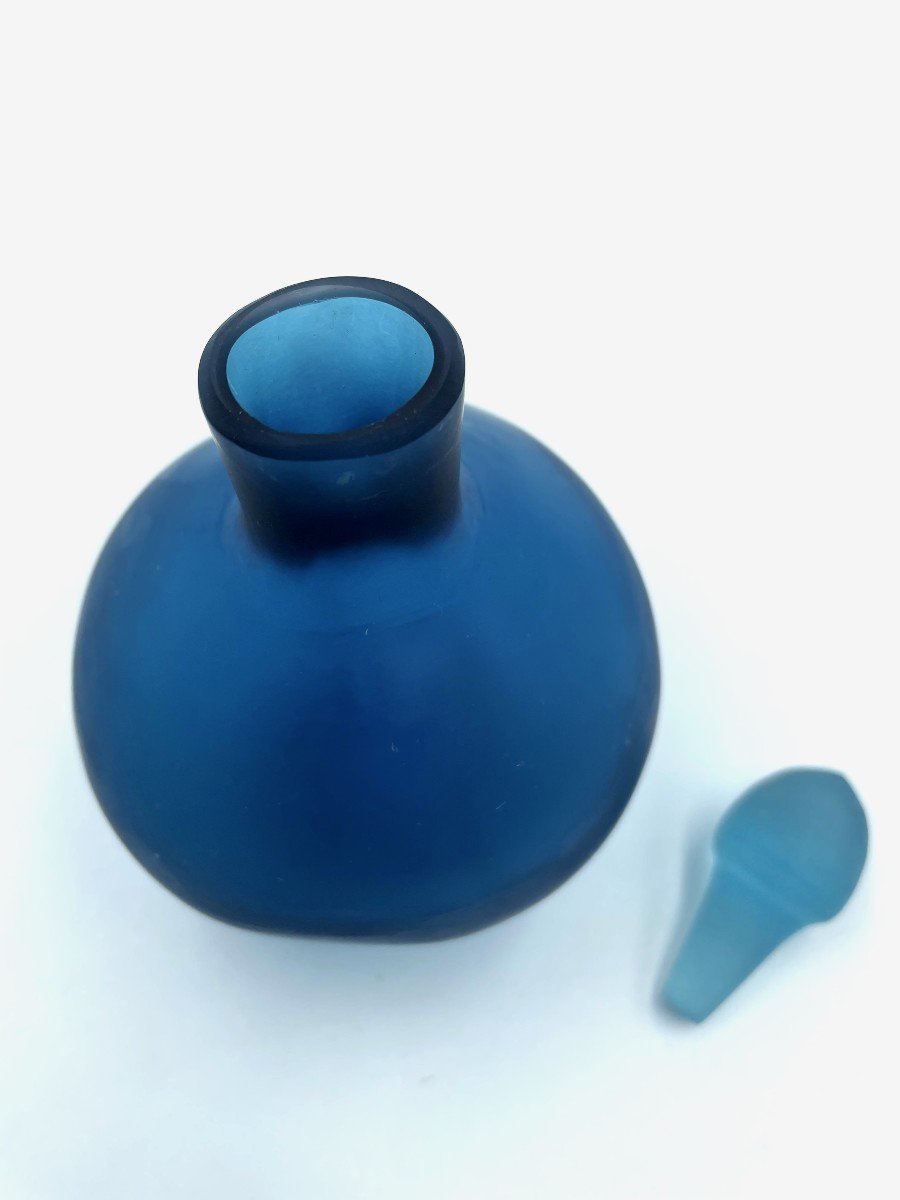 Bouteille bleue 'Velati' série Venini, 1993-photo-3