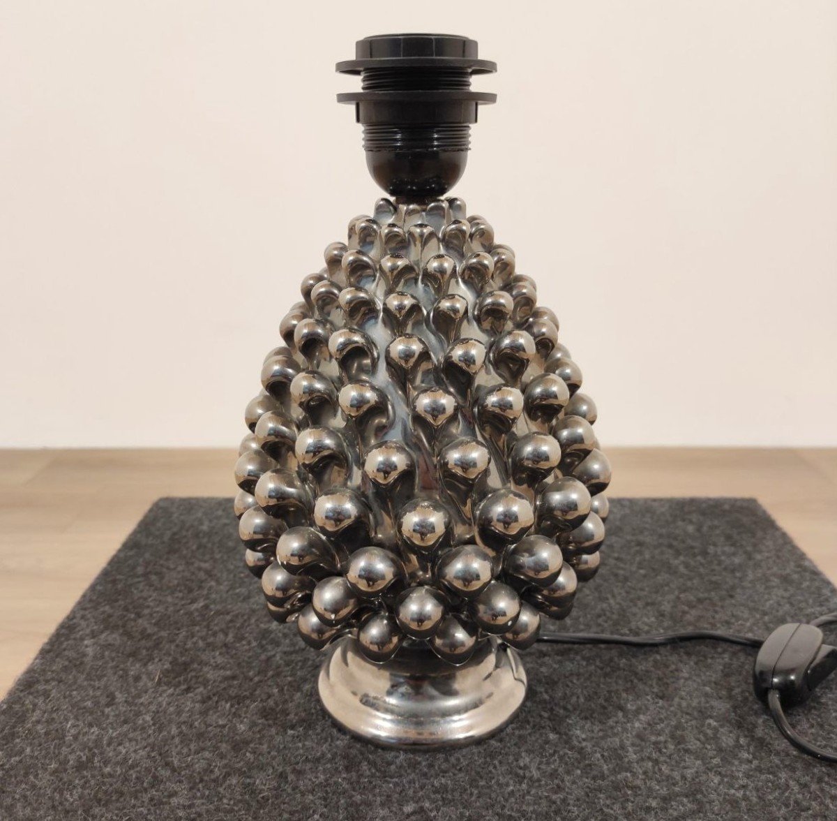 Pine Cone Table Lamp By Behrend Firenze From The 1960s-photo-1