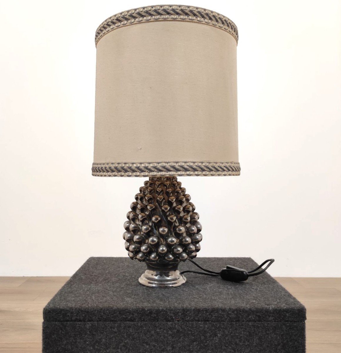 Pine Cone Table Lamp By Behrend Firenze From The 1960s-photo-3