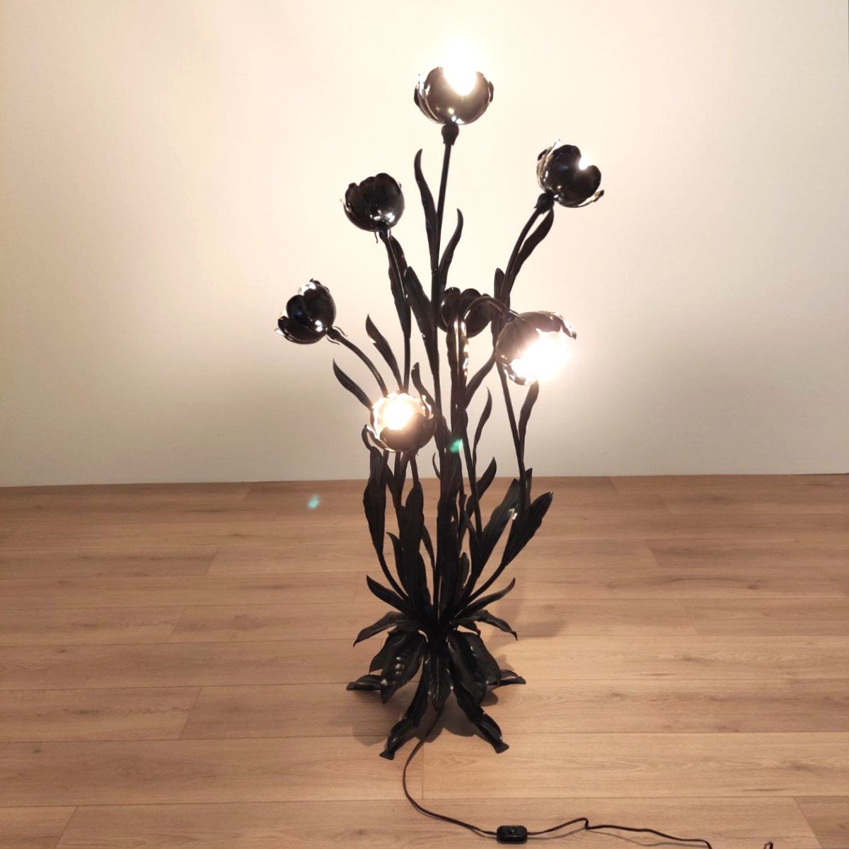 Lampadaire floral de Hans Kogl, années 1970