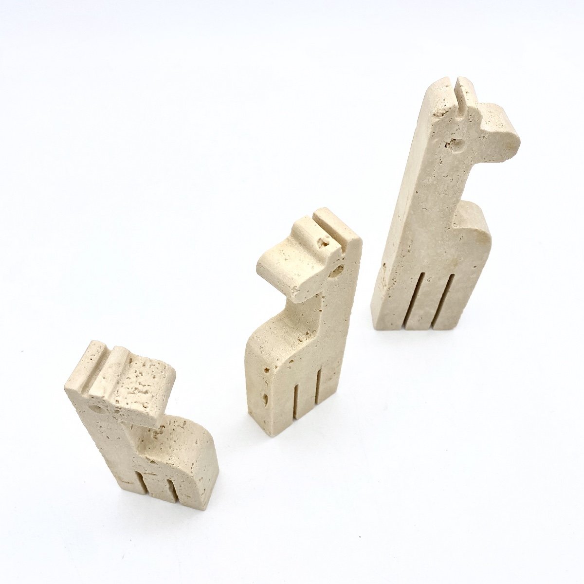 Family Of 3 Giraffes In Travertine By Fratelli Mannelli-photo-4