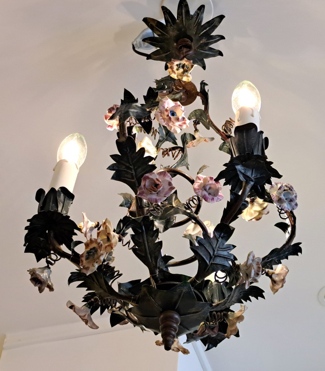 Cage Chandelier Decorated With Branches And Flowers-photo-1