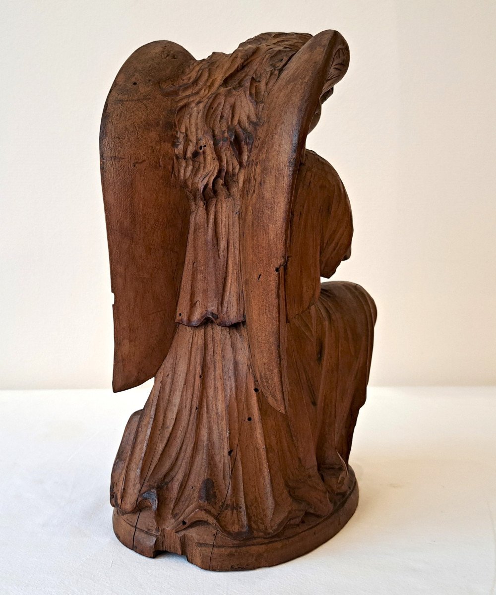 19th Century Carved Wooden Angel Sculpture-photo-4