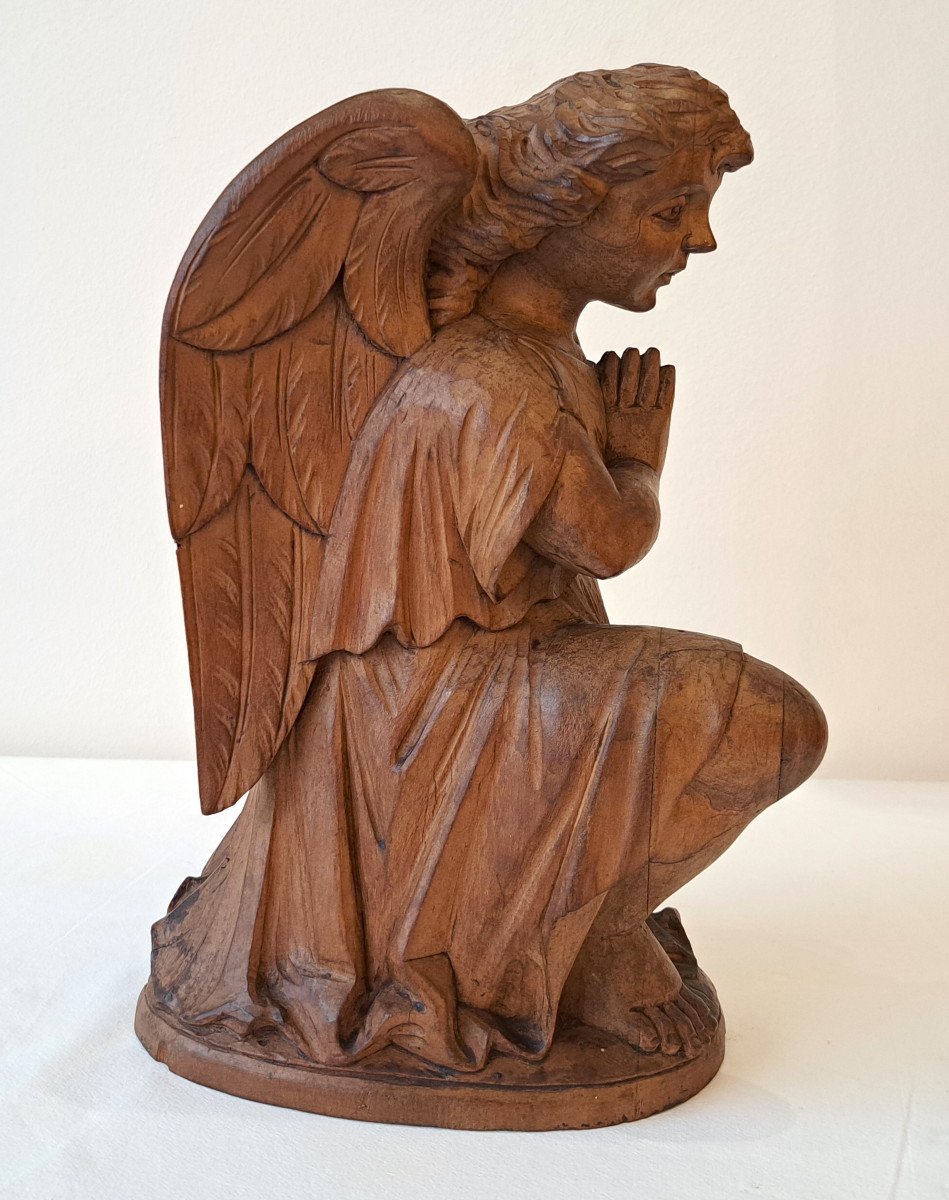 19th Century Carved Wooden Angel Sculpture-photo-1