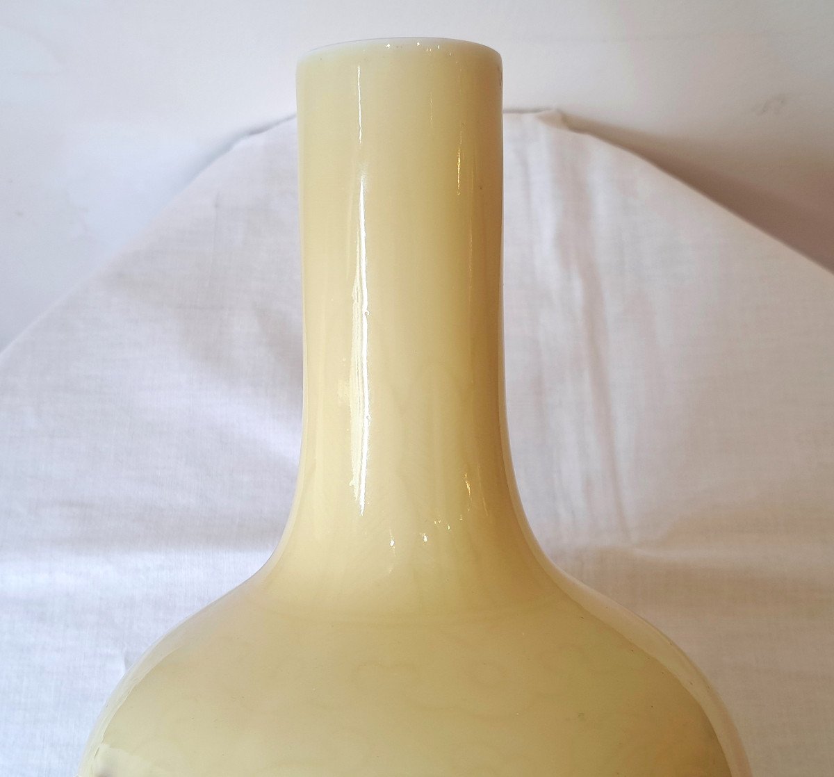 Vase Jaune En Porcelaine De Chine-photo-4