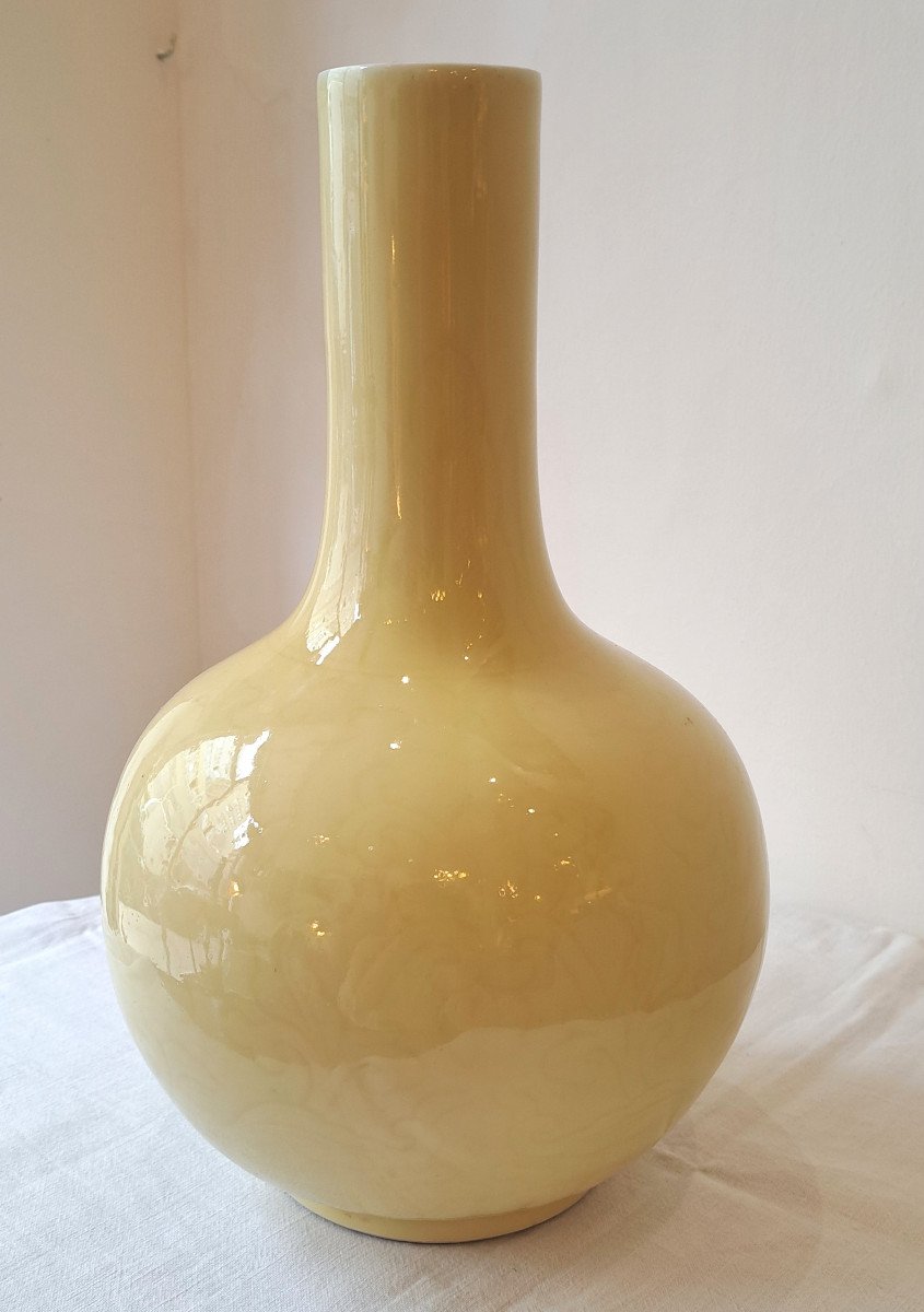 Vase Jaune En Porcelaine De Chine-photo-3