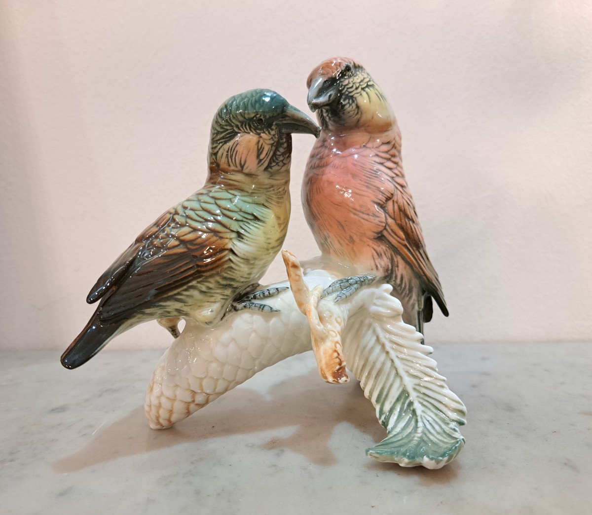 Couple De Bec-croisés Des Sapins Oiseaux En Porcelaine Allemande Karl Ens