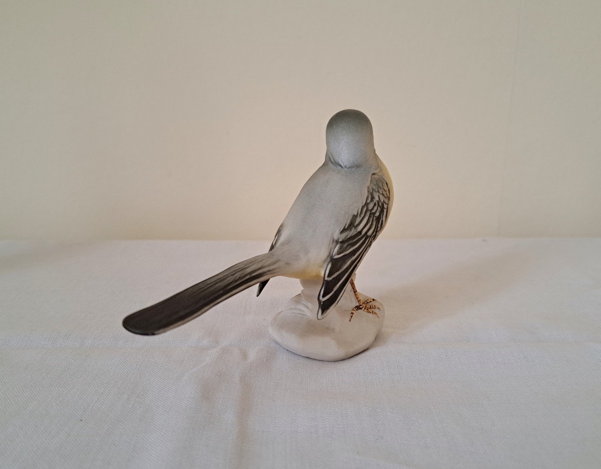 Bergeronnette Des Ruisseaux Oiseau En Porcelaine Allemande Karl Ens-photo-3