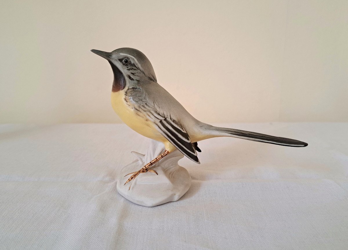 Bergeronnette Des Ruisseaux Oiseau En Porcelaine Allemande Karl Ens