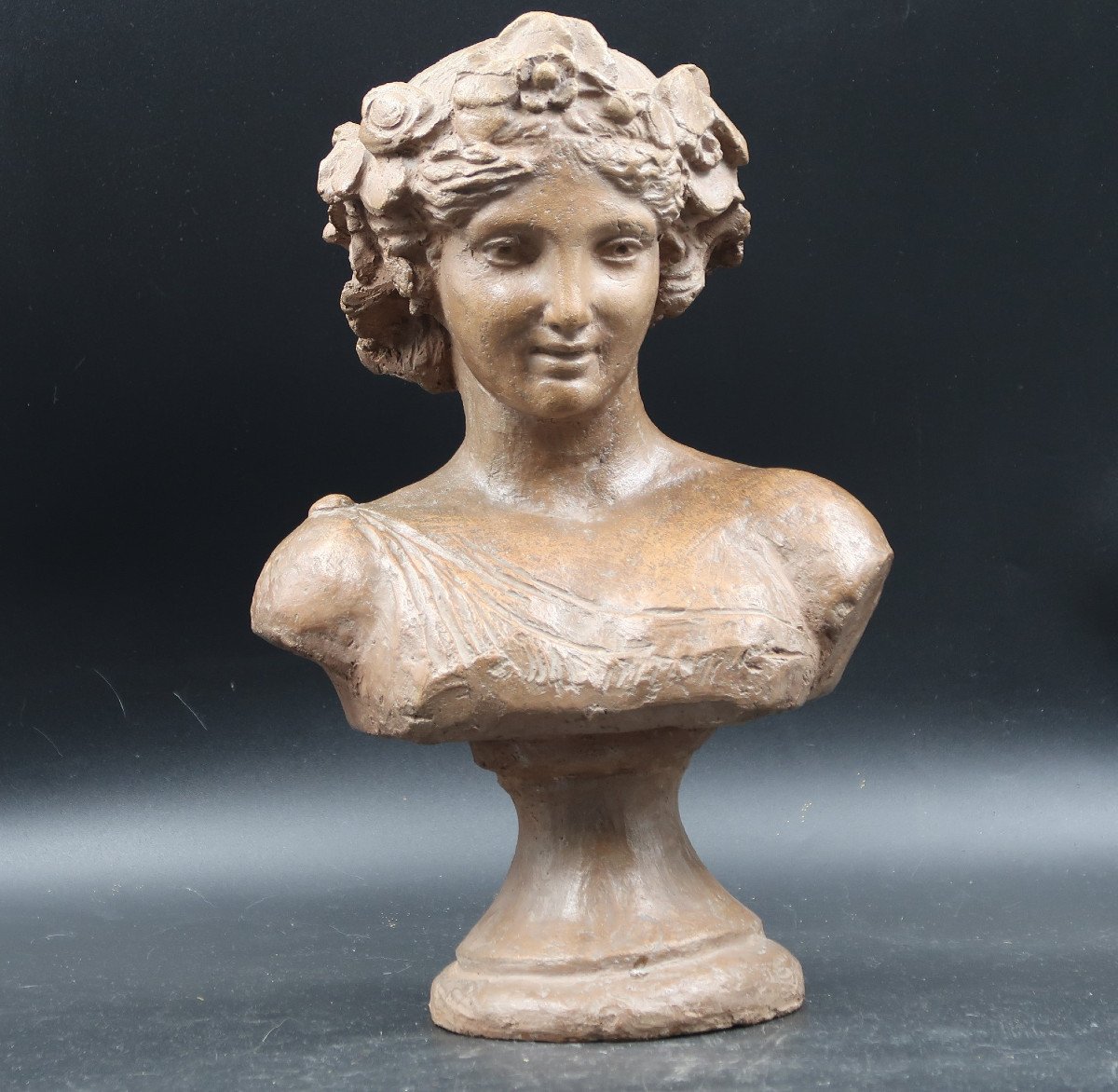 Sculpture Terre Cuite Buste De Jeune Femme Flore