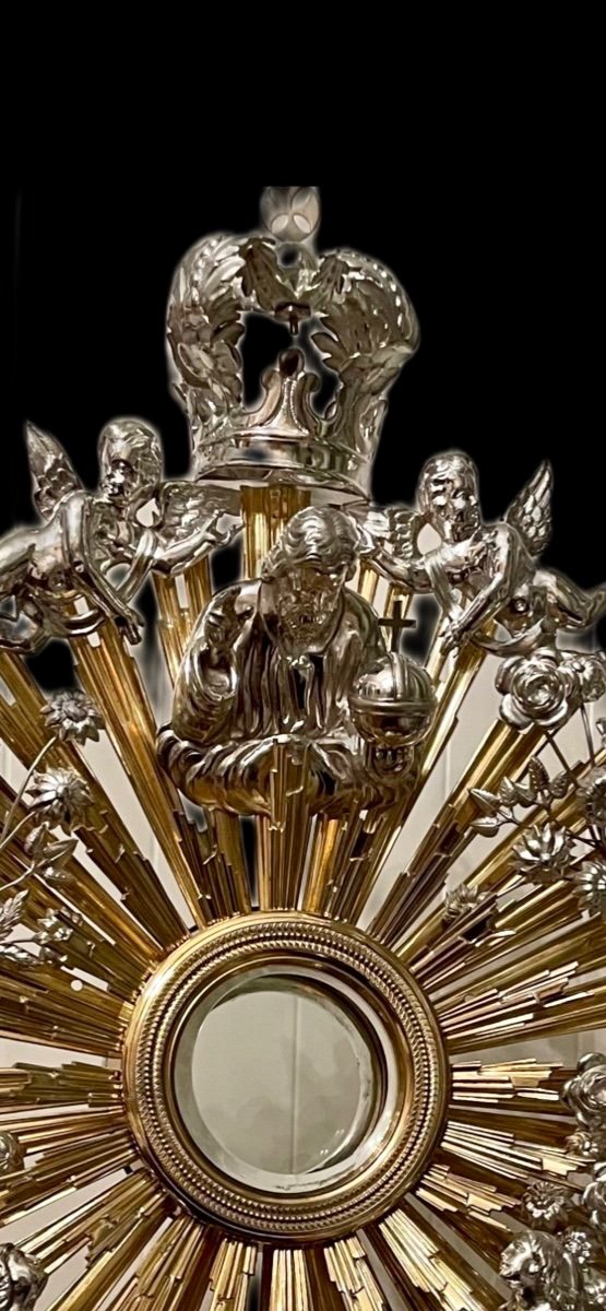 Monstrance With Adoring Angels-photo-3