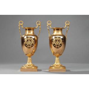 Vases En Bronze Doré Du Premier Empire