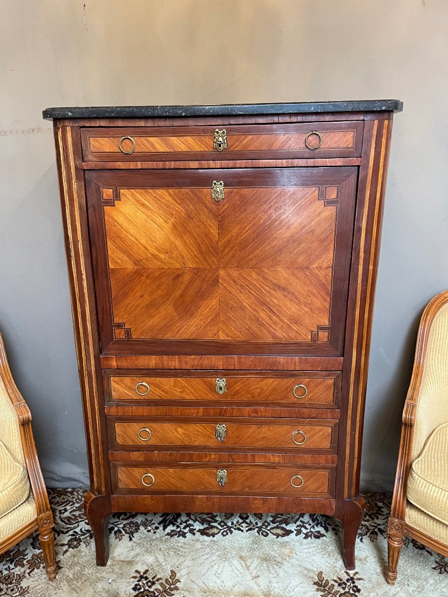 Secretary Transition In Marquetry-photo-3