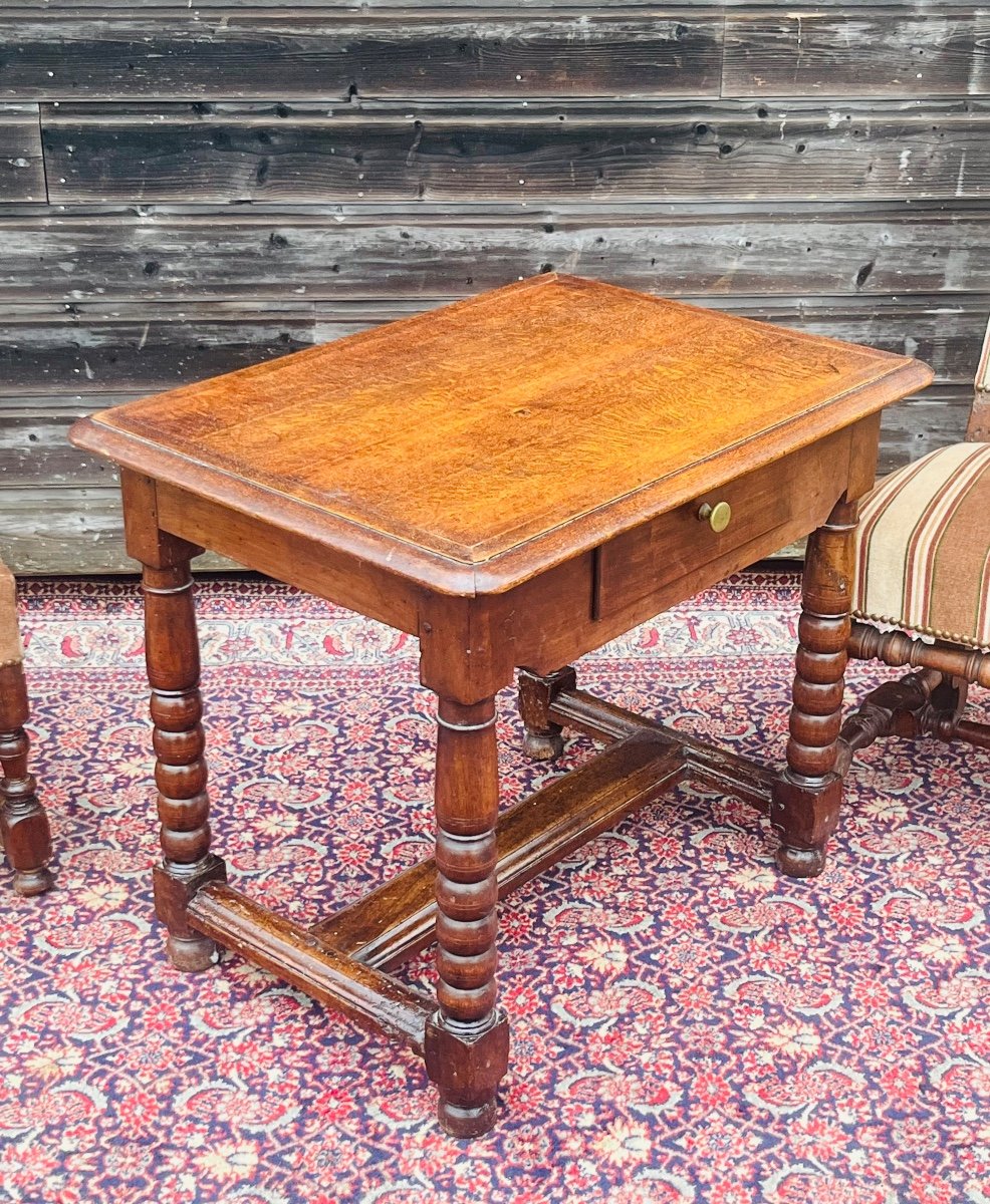 Louis XIII Period Walnut Coffee Table-photo-4