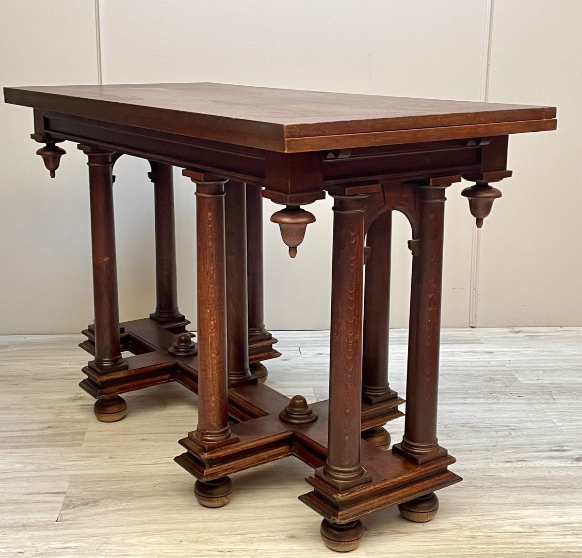 Italian Renaissance Table In Oak From The 19th Century