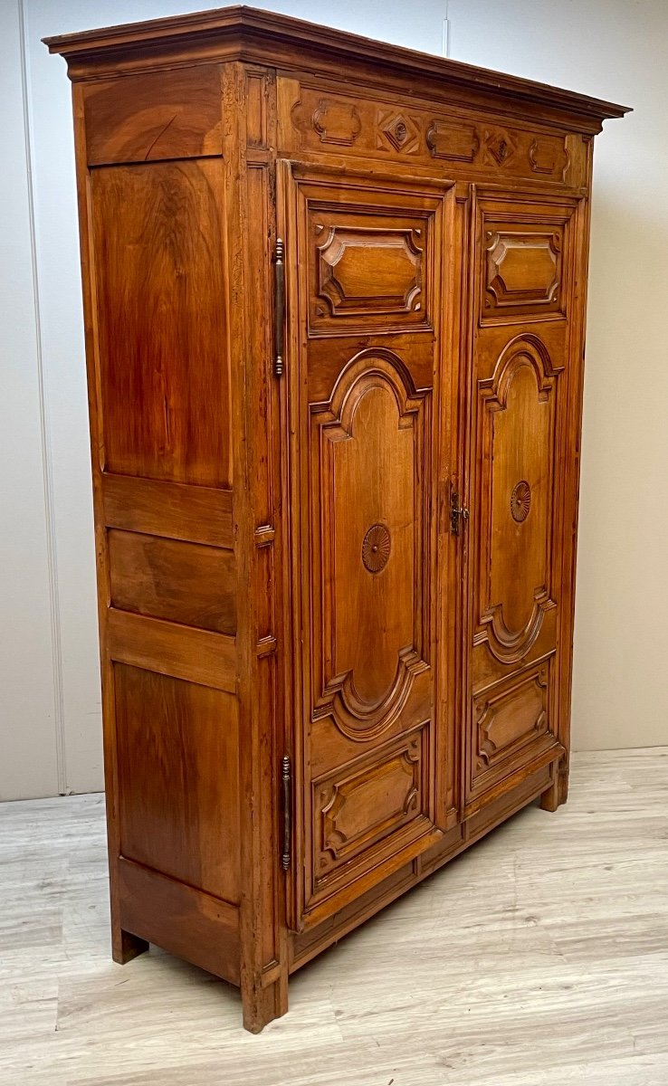 Beautiful Walnut Cabinet From The 18th Century -photo-2