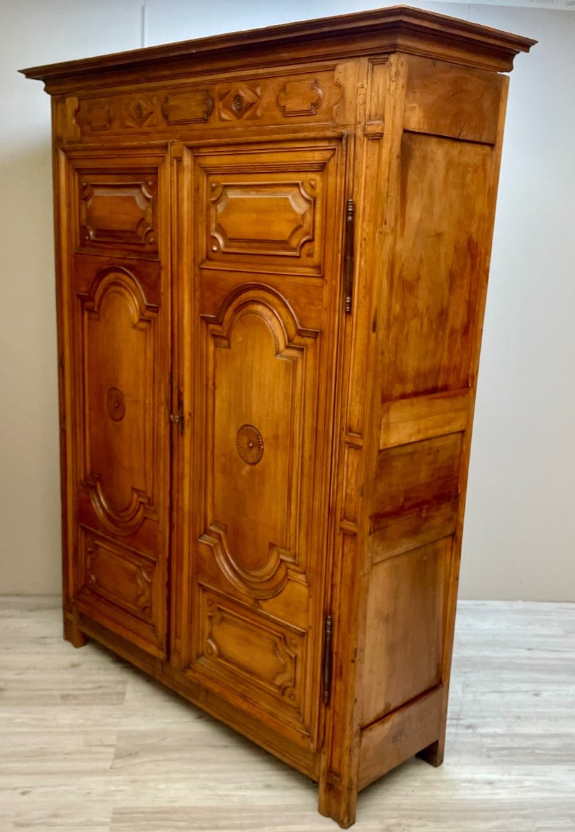 Beautiful Walnut Cabinet From The 18th Century -photo-2