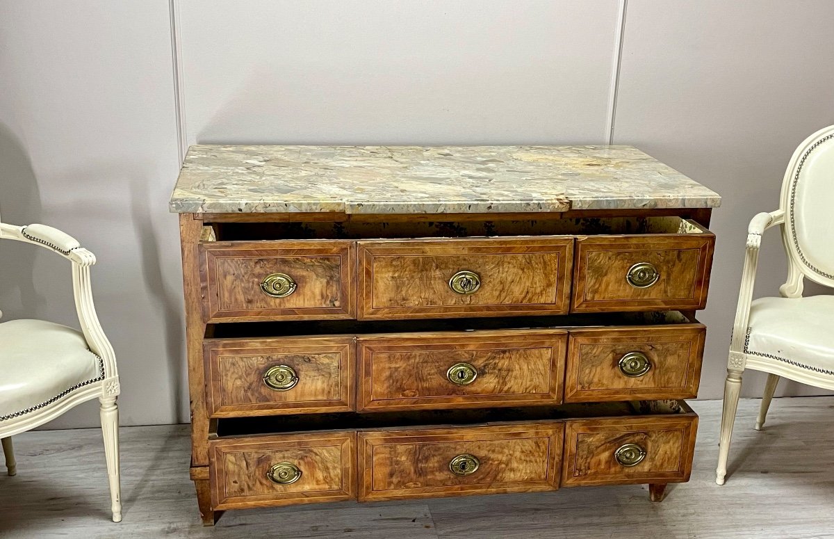 Louis XVI Period Marquetry Chest Of Drawers -photo-3