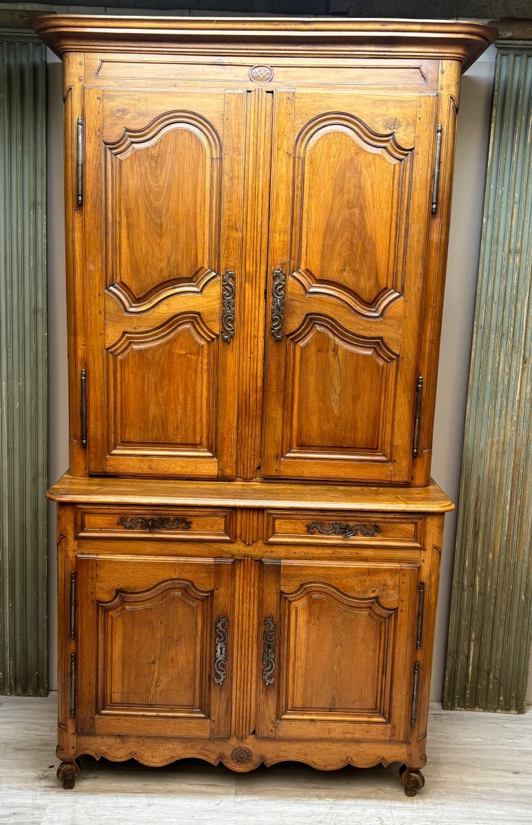 Two-body Buffet In Walnut From The Louis XV Period -photo-3