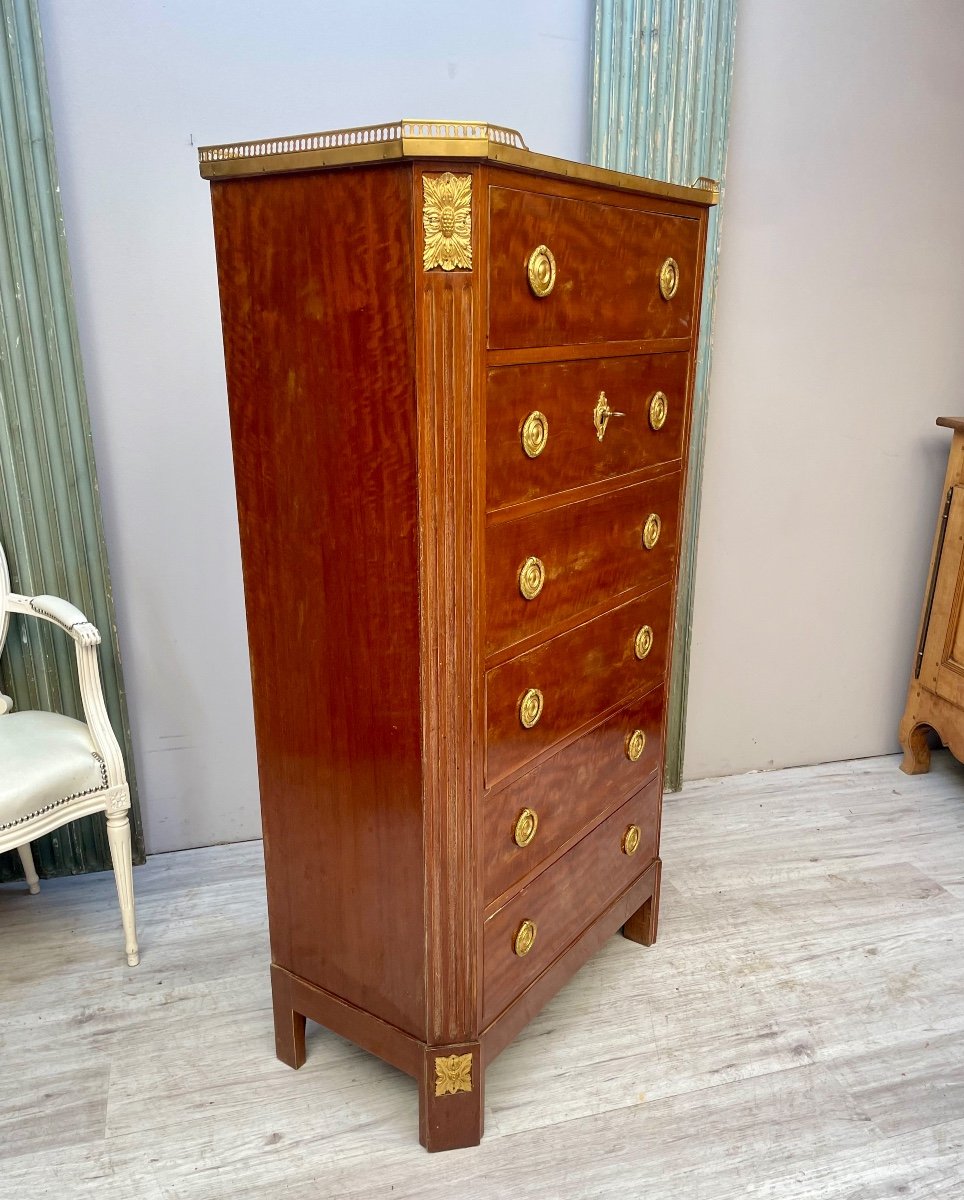 Beautiful Louis XVI Weekly Mahogany Cabinet From The 19th Century -photo-2