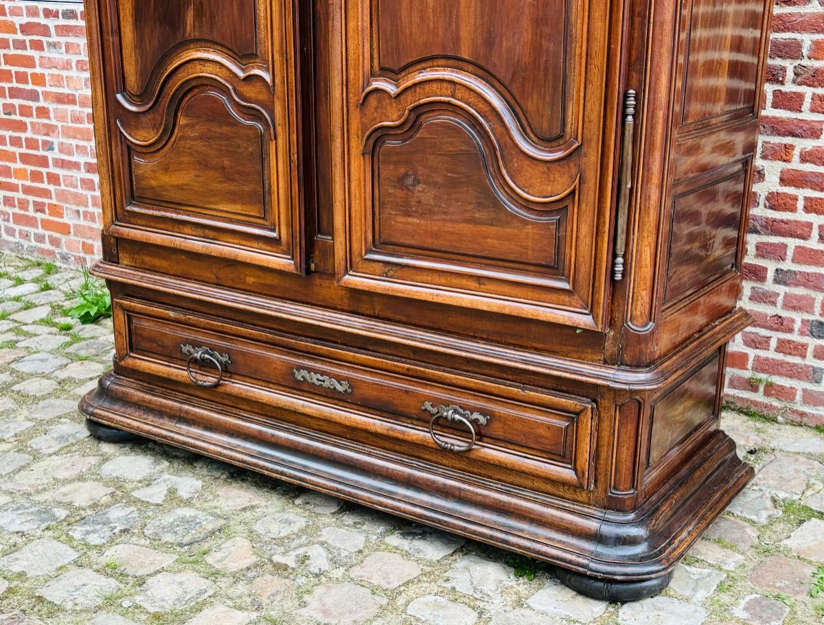 Large Wardrobe From Périgord In Walnut From The 18th Century -photo-5