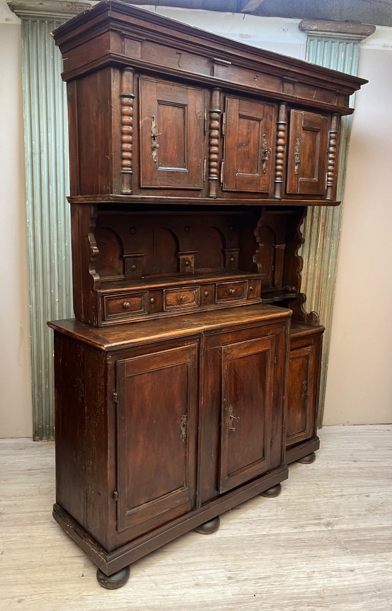 Large And Rare Walnut Buffet From The 17th Century -photo-3