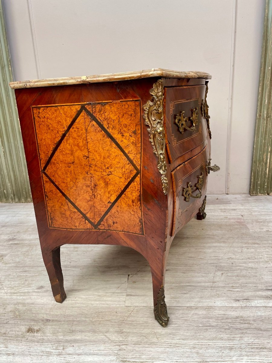 Curved Commode In Marquetry Louis XV Period -photo-6