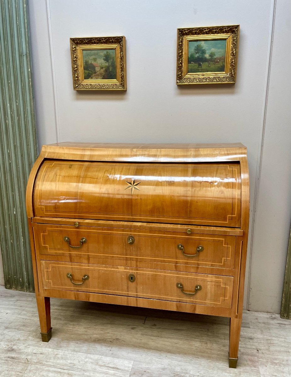 19th Century Walnut Cylinder Desk -photo-5