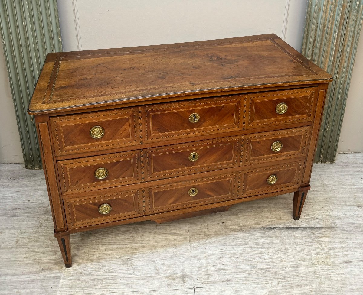 Louis XVI Marquetry Chest Of Drawers -photo-2