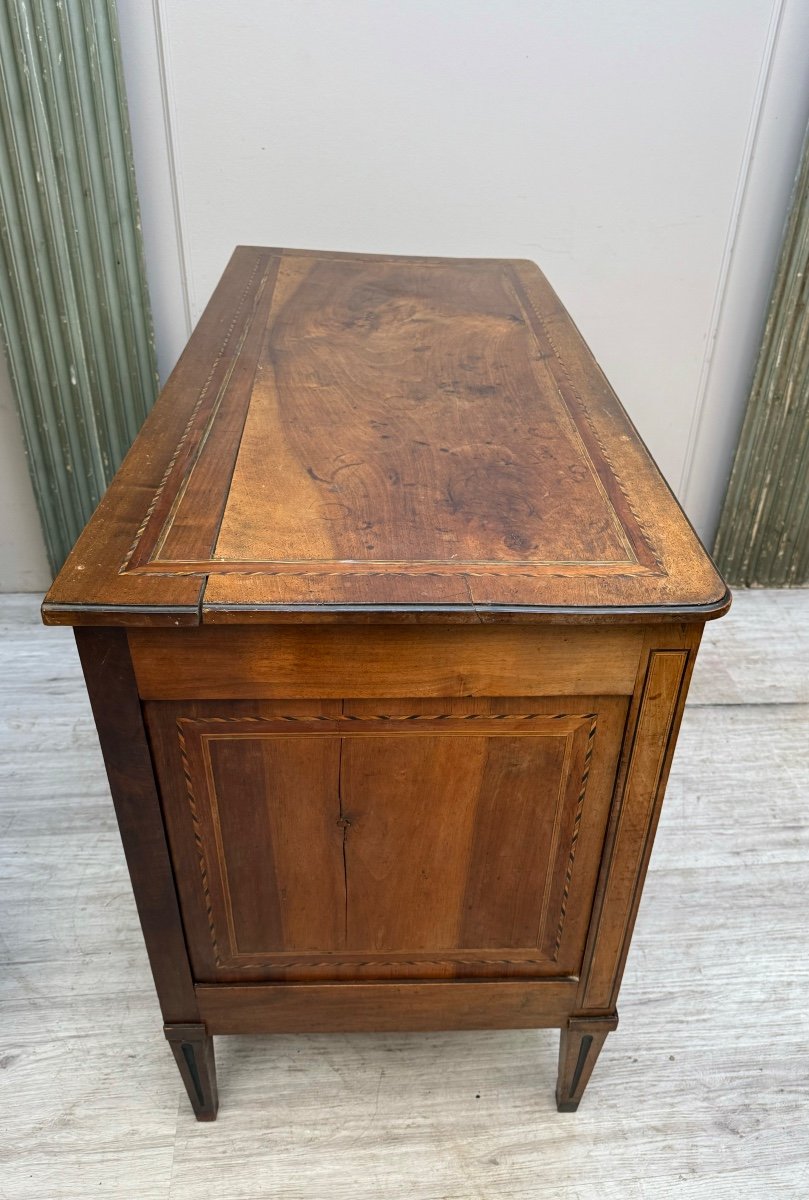 Louis XVI Marquetry Chest Of Drawers -photo-4