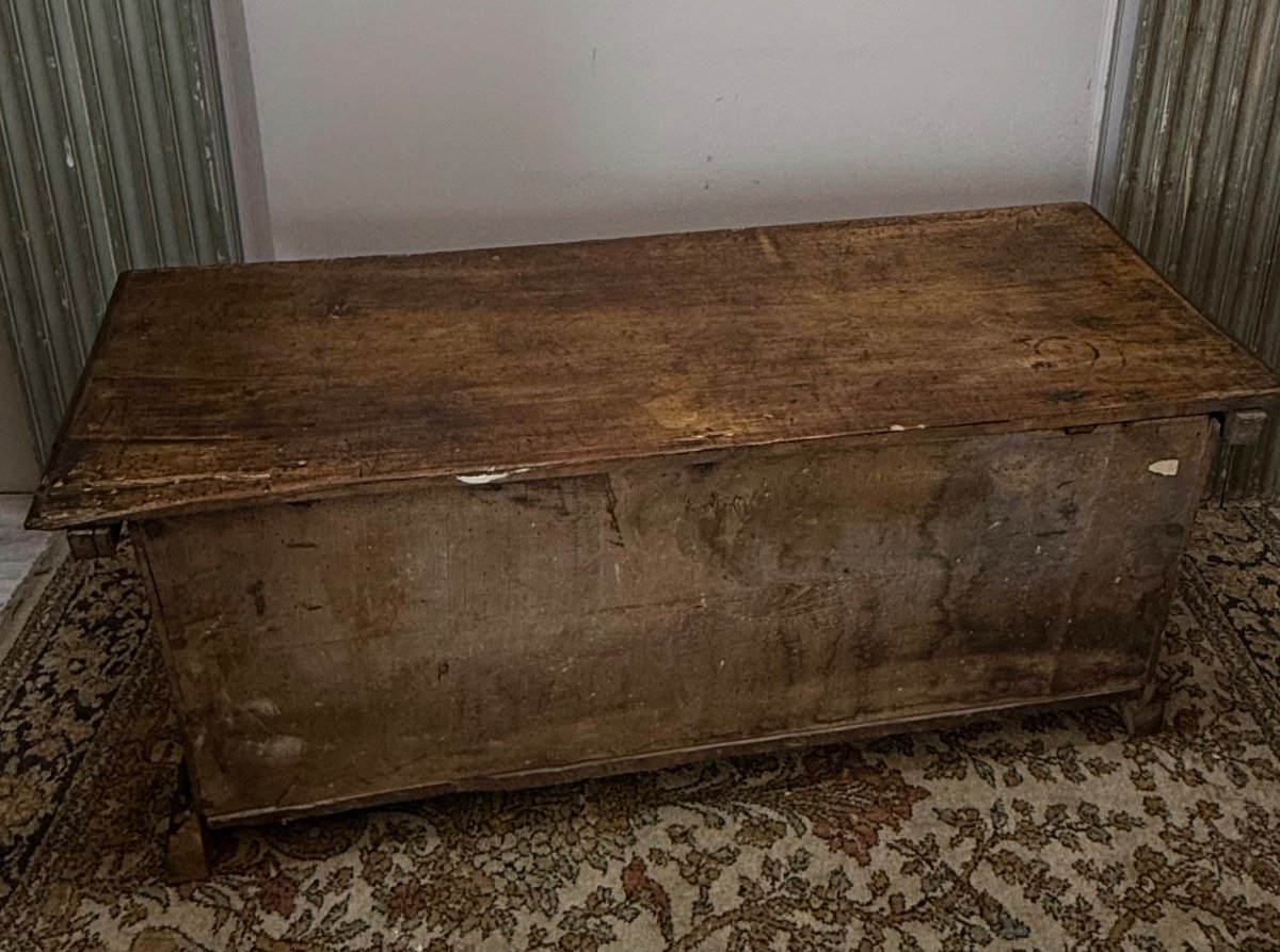 Cassonne Chest In Walnut, Northern Italy, 17th Century -photo-7