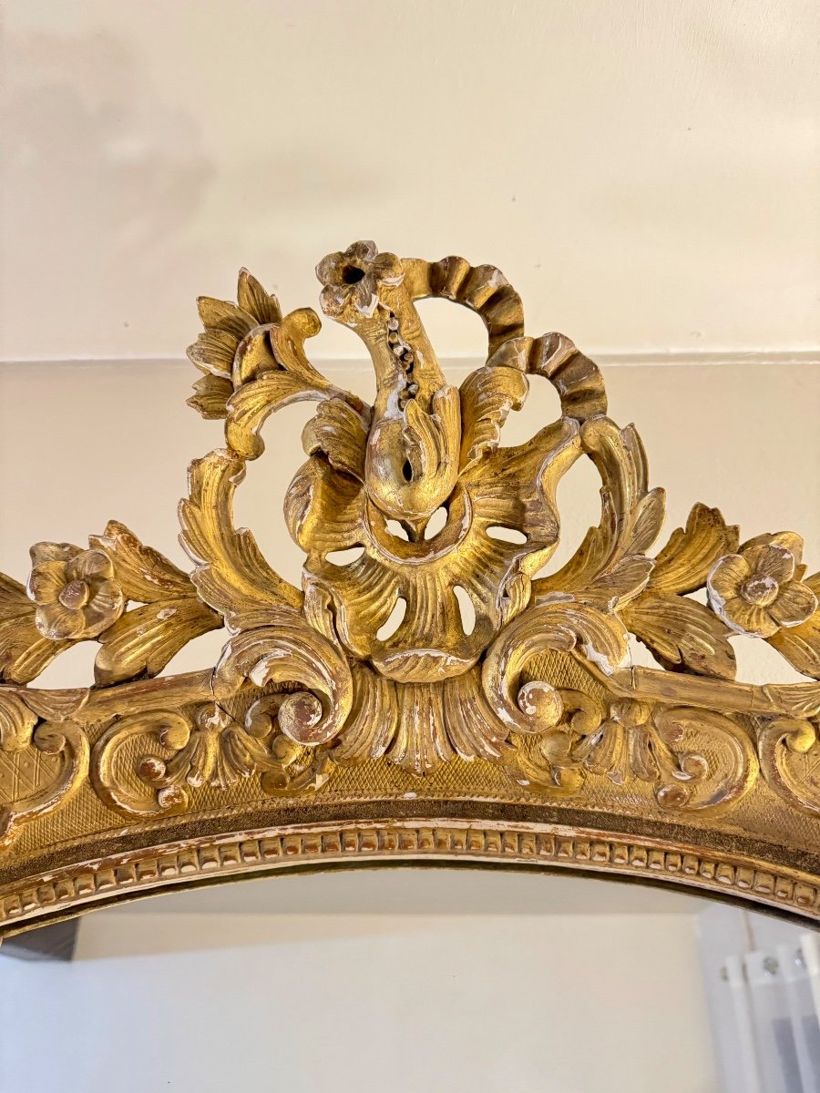 18th Century Regency Period Gilded Stucco And Wood Pediment Mirror -photo-1