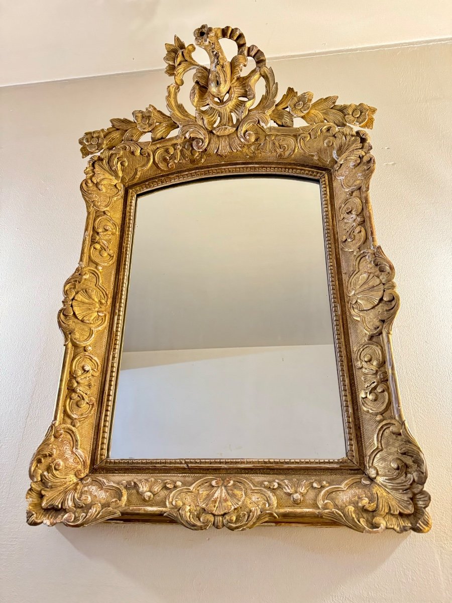 18th Century Regency Period Gilded Stucco And Wood Pediment Mirror -photo-2